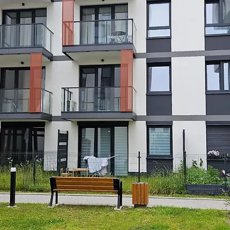 Elegant Two-room Apartment, Sleeps 4, Near Turon Arena, Balcony ,air Condition