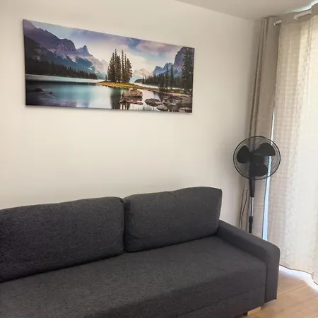 Apartment Elegant Two-room Apartment, Sleeps 4, Near Turon Arena, With Balcony *